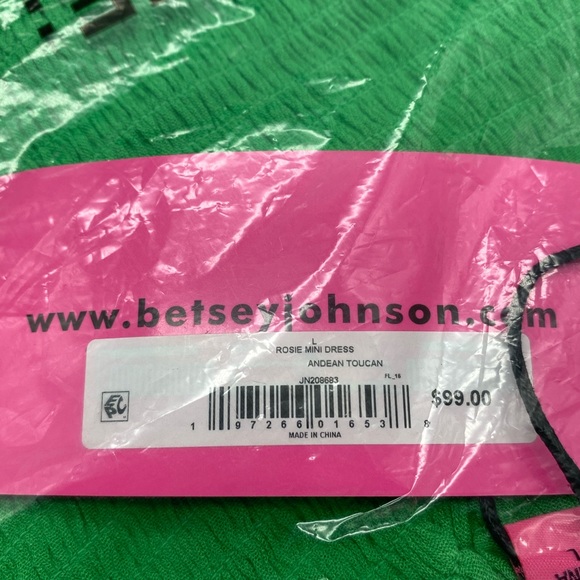 Betsey Johnson Green Smocked Ruffled Tiered Strapless Mini Dress NWT - Picture 7 of 7